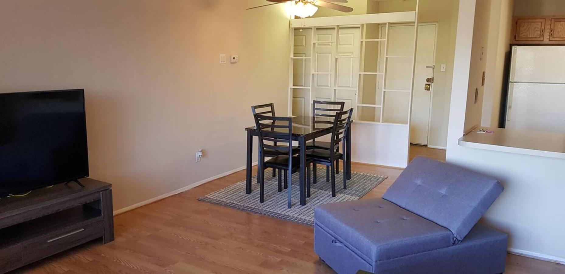 Amazing, Large, Parking, Long Term Apartment