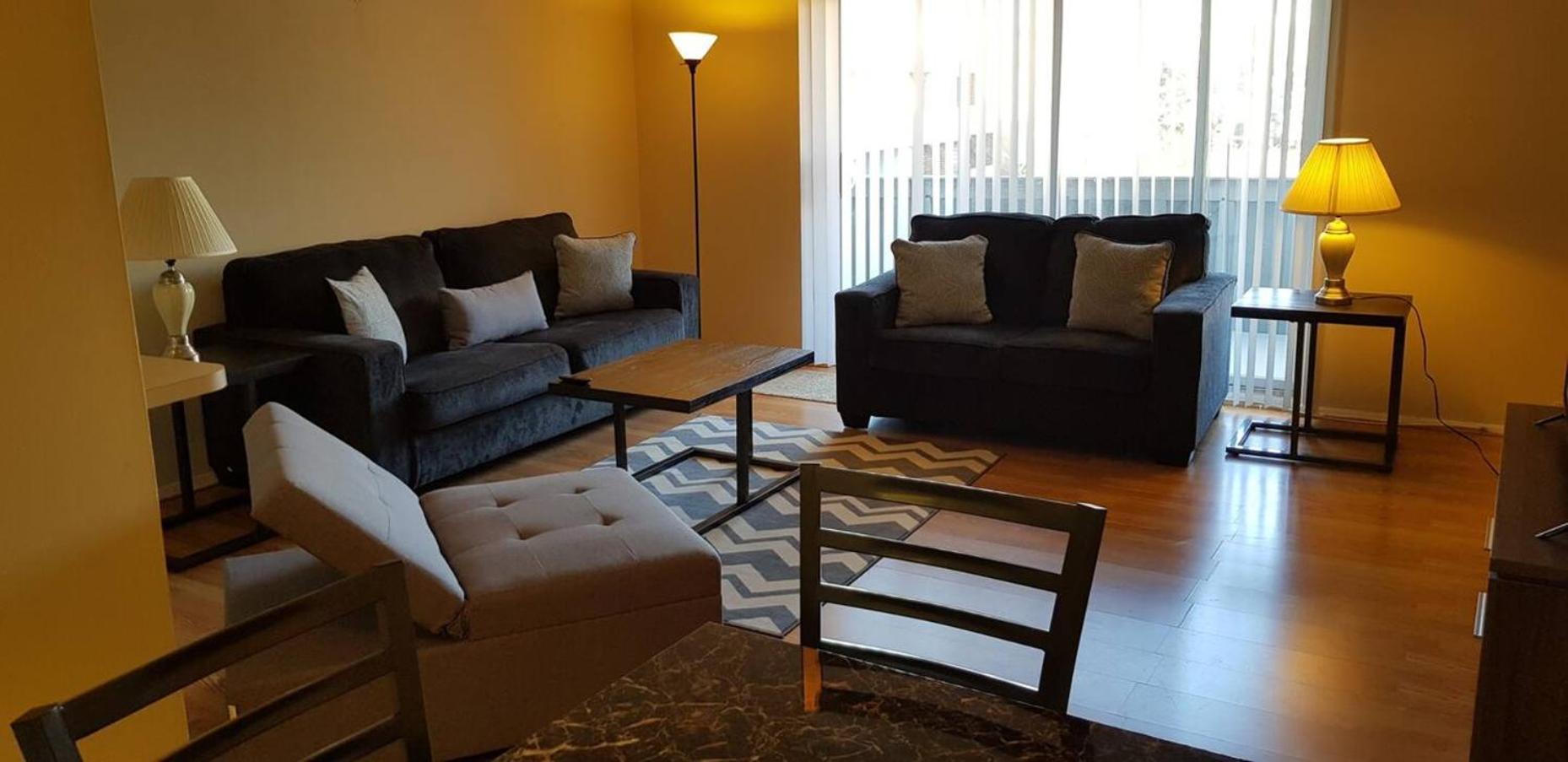 Apartment Amazing, Large, Parking, Long Term Elkins Park